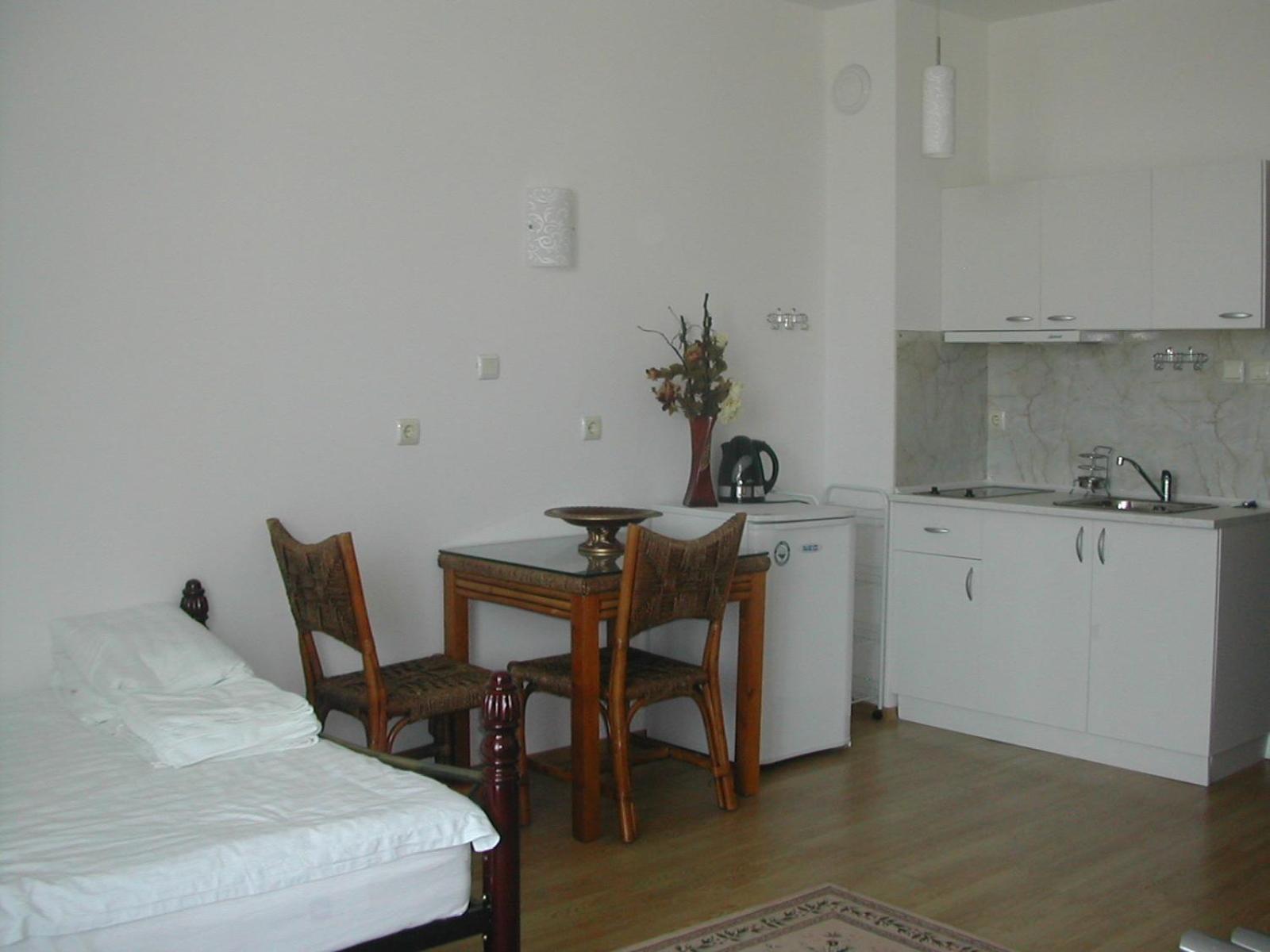 Oasis Suites Apartments And Studios Ravda Rum bild