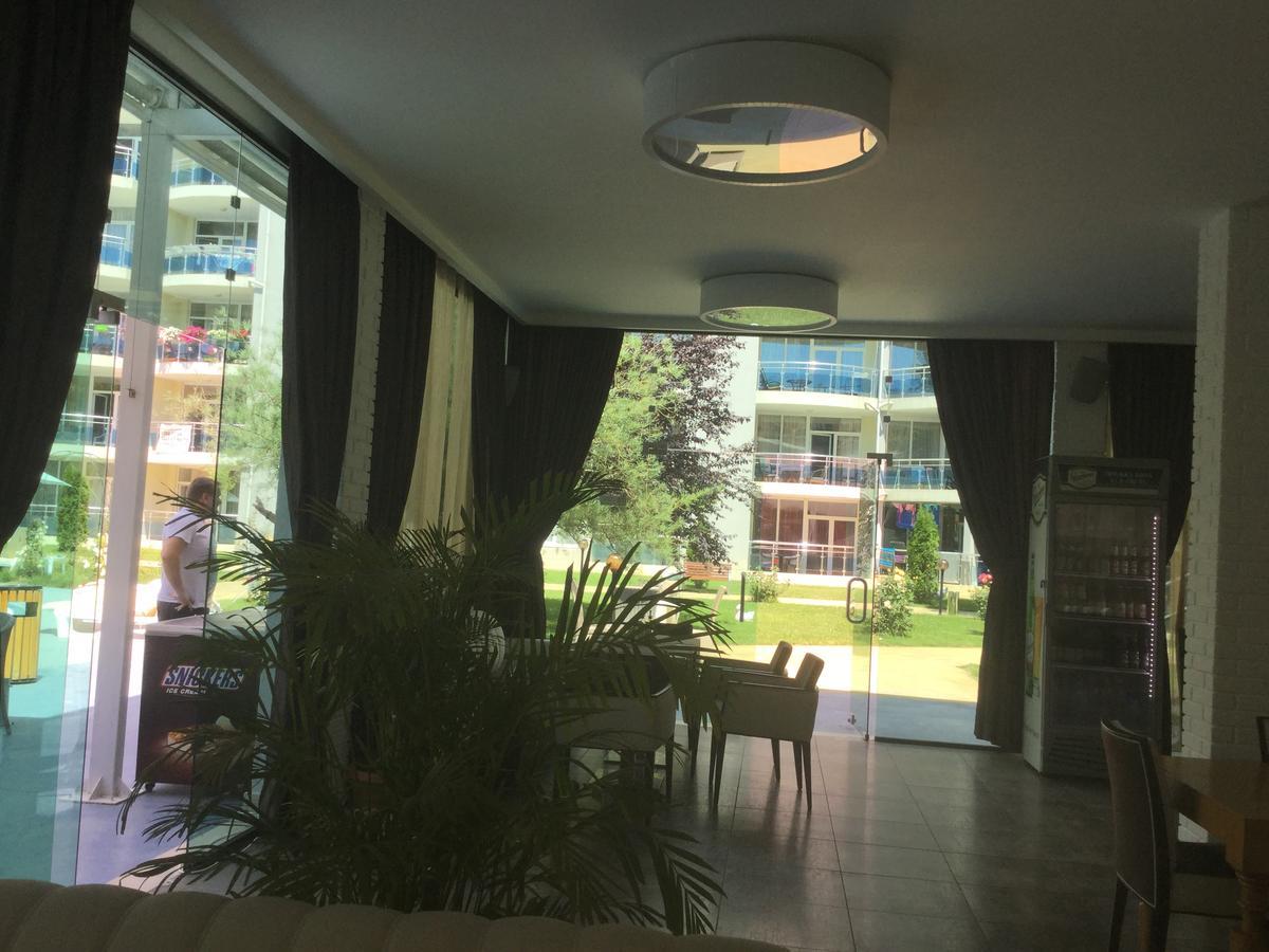 Oasis Suites Apartments And Studios Ravda Exteriör bild